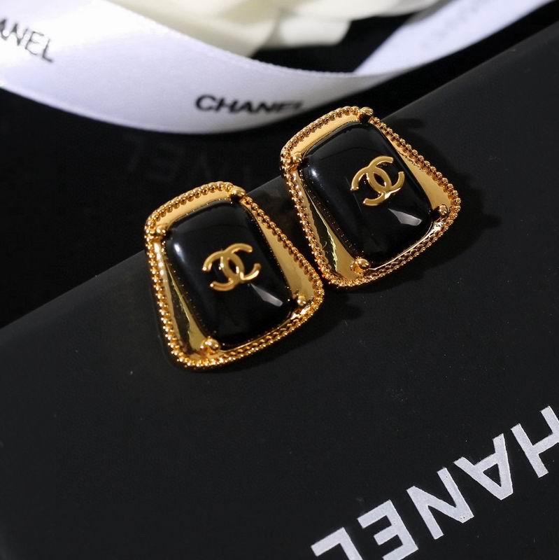 Chanel Earring 09yxs449